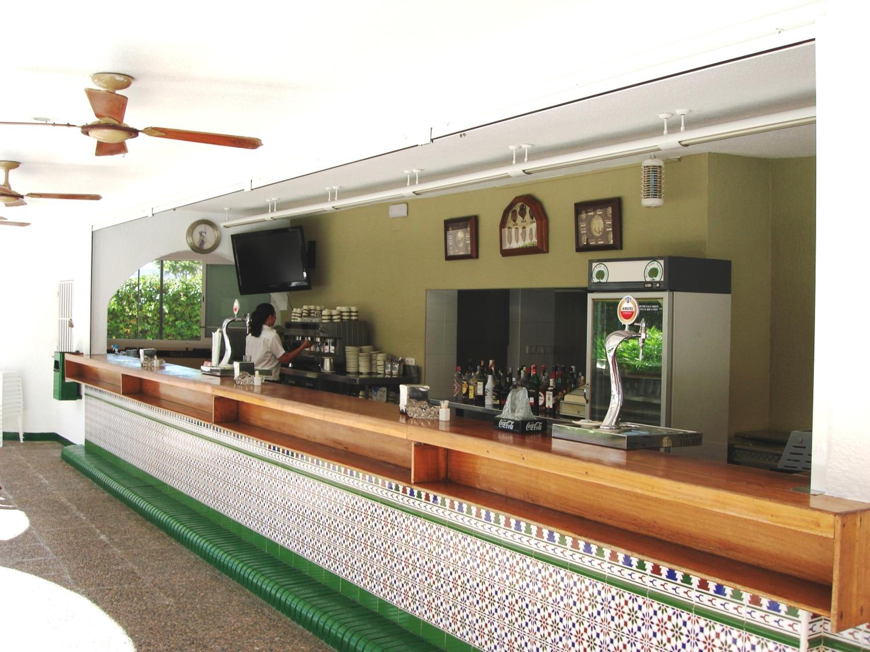 Фото Hotel Villa Naranjos