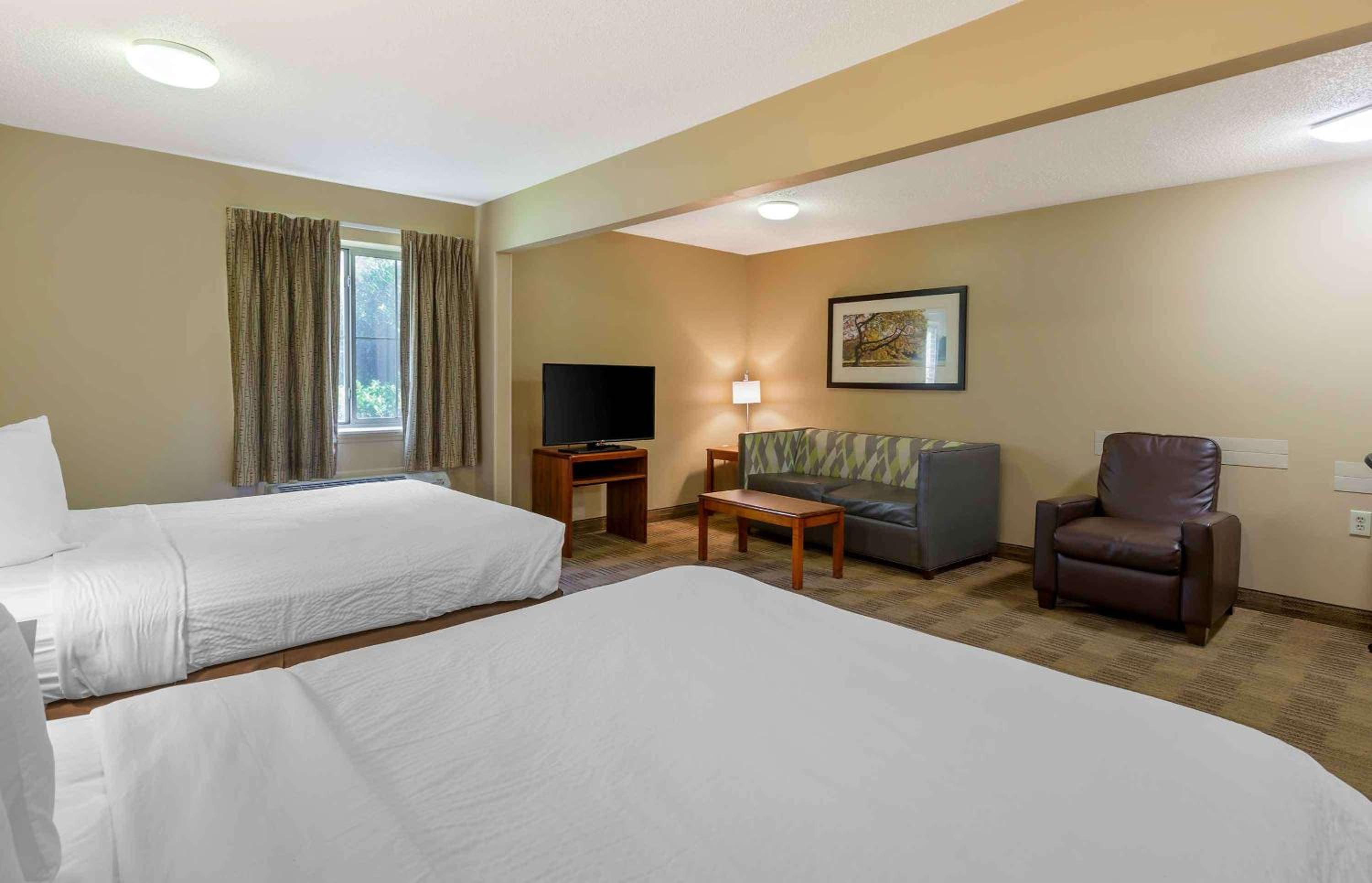 Фото Extended Stay America Suites Raleigh Midtown
