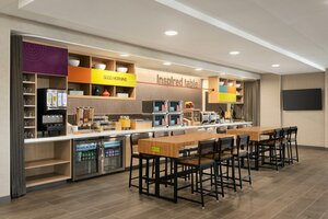 Гостиница Home2 Suites by Hilton Quebec City