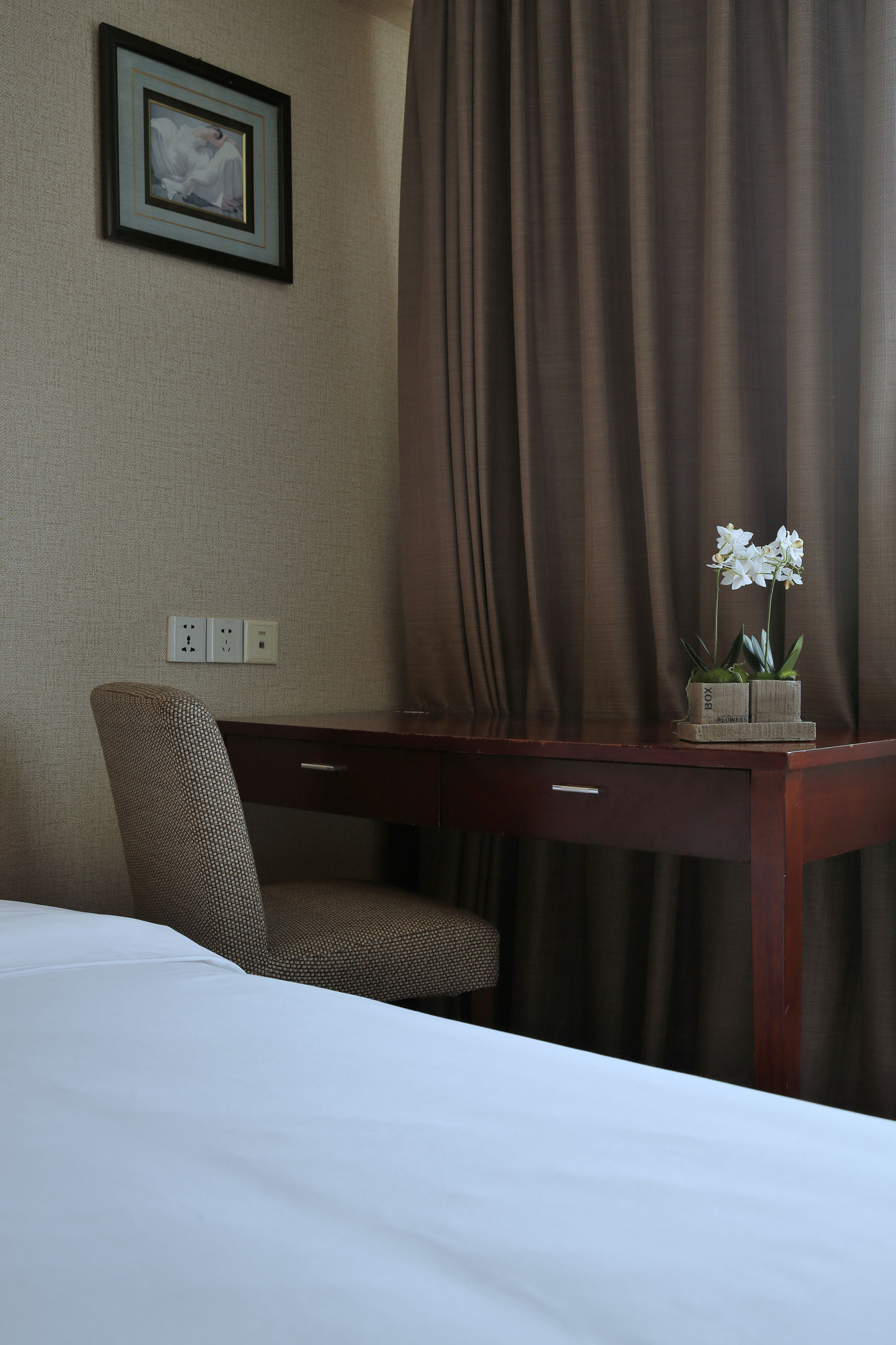 Фото Paco Hotel Guangzhou Jiangtai Road Metro Branch