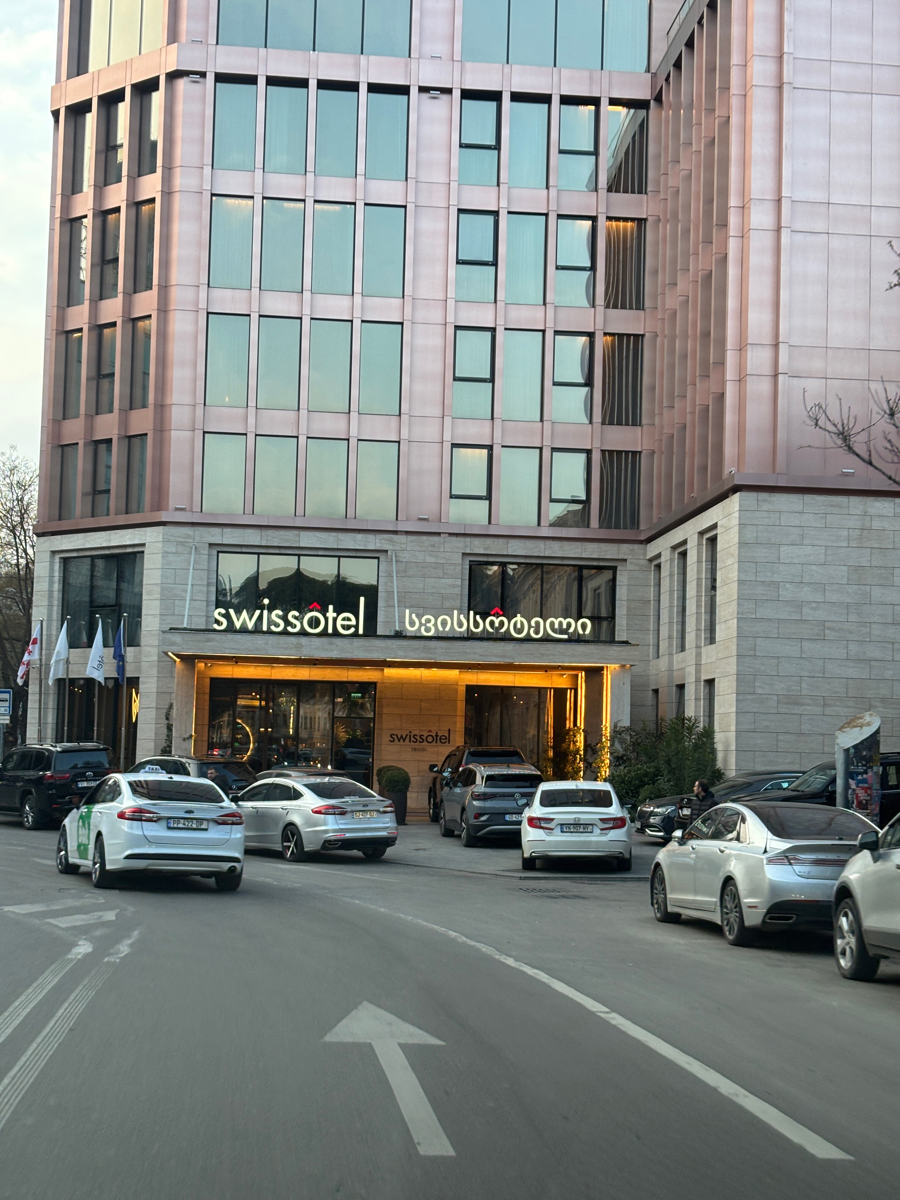 Фото Swissôtel Tbilisi