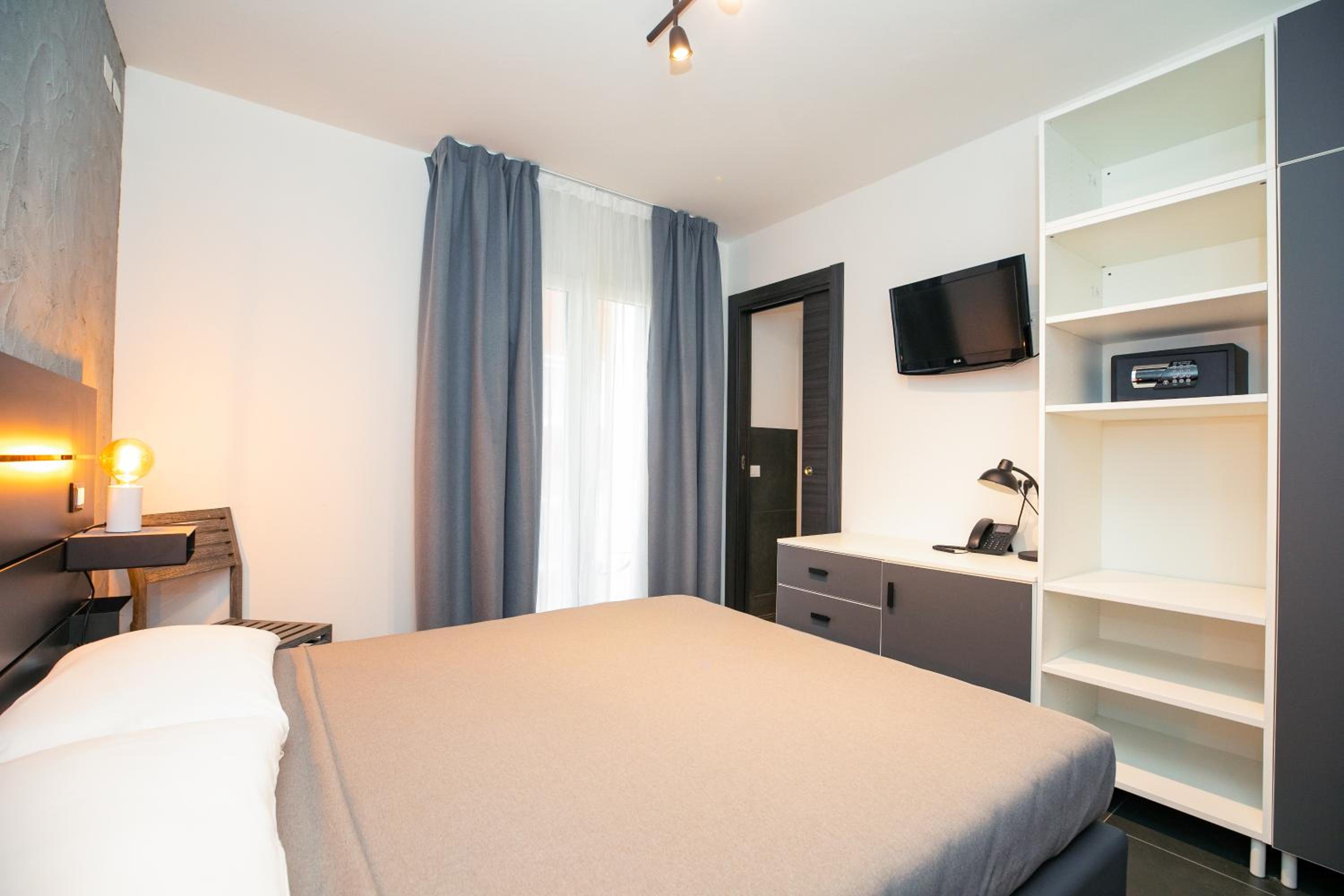 Фото Hotel Brienz