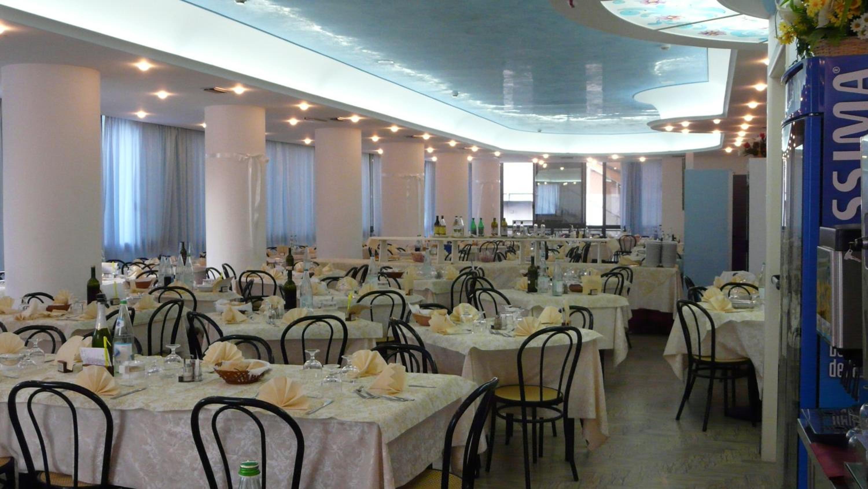 Фото Hotel Christian