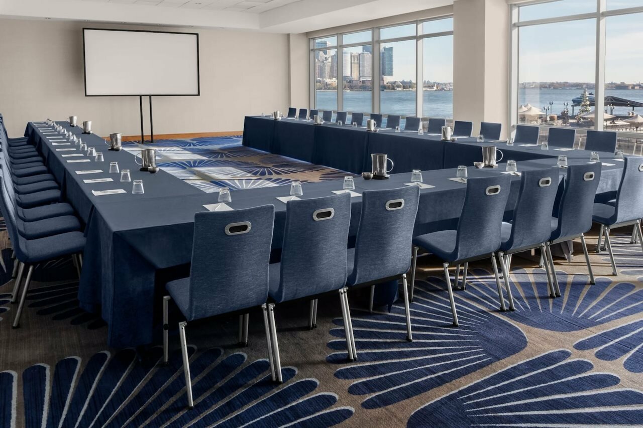 Фото Hyatt Regency Jersey City on the Hudson