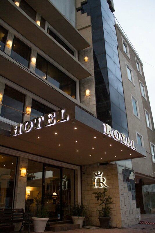Гостиница Hotel Royal Inn
