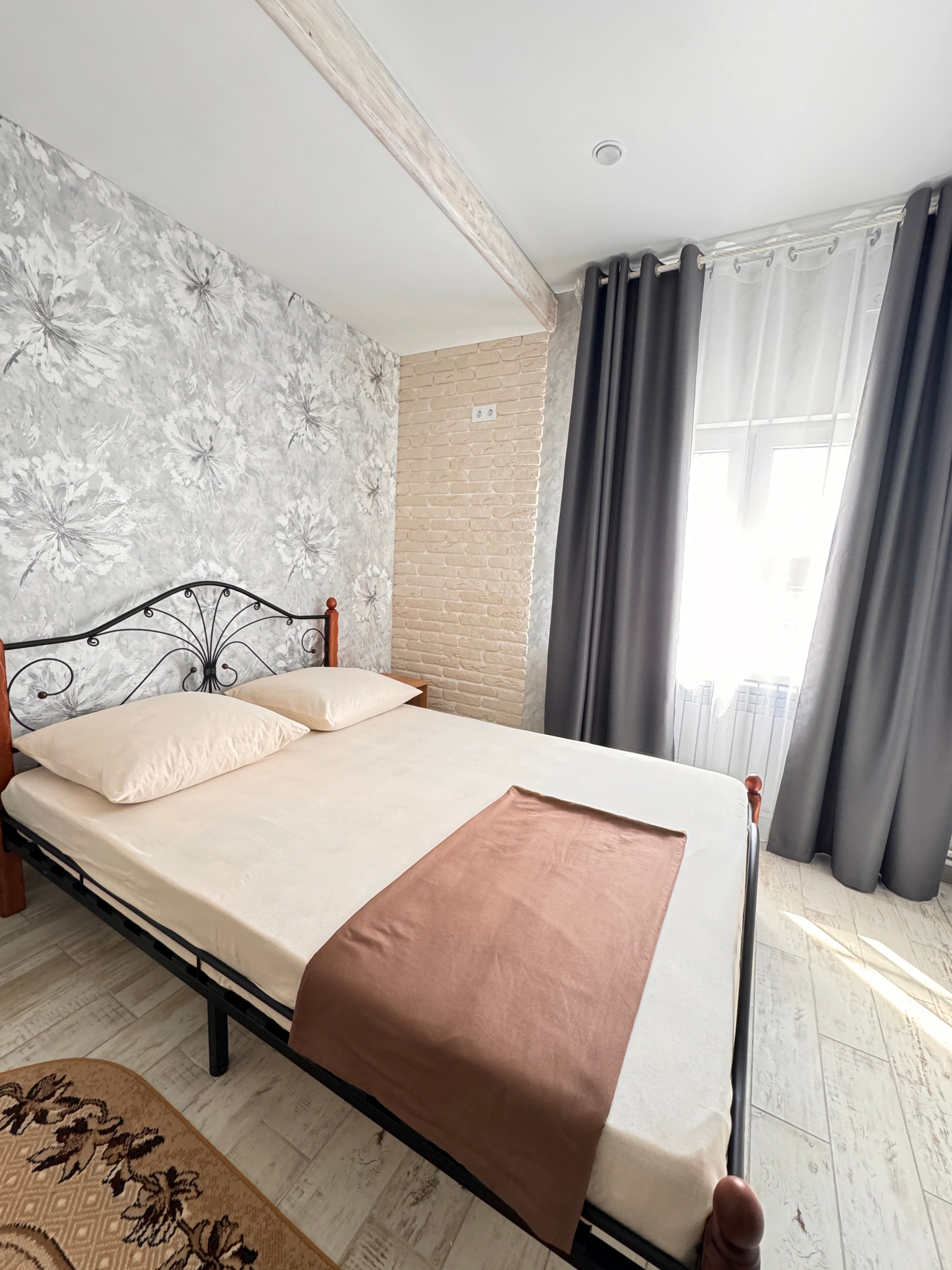 Фото Атмосфера