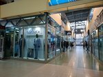 Valenti (Akademika Shvartsa Street, 17), clothing store