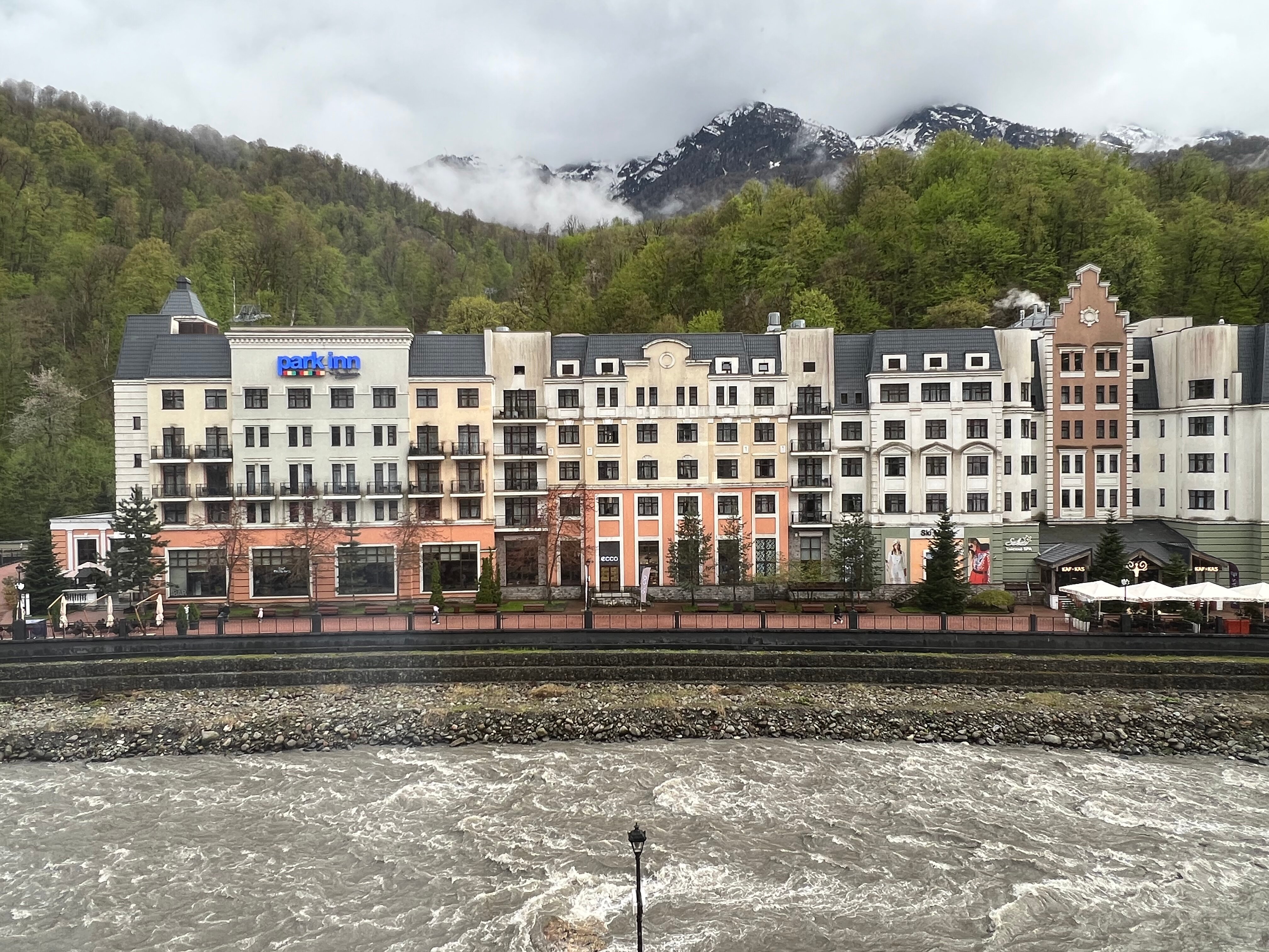 Фото Golden Tulip