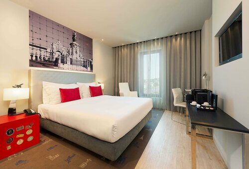 Гостиница Meliá Lisboa Aeroporto в Лиссабоне