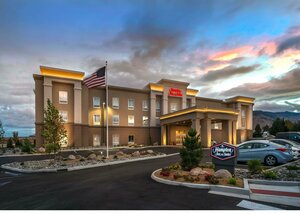 Гостиница Hampton Inn & Suites Reno West в Рино
