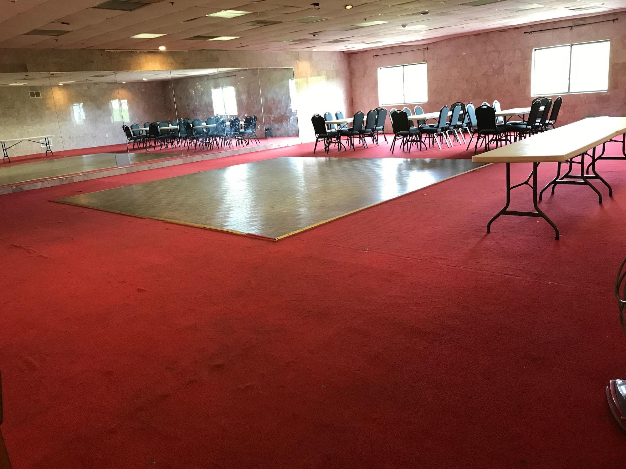 Фото Oh St Joseph Resort Hotel