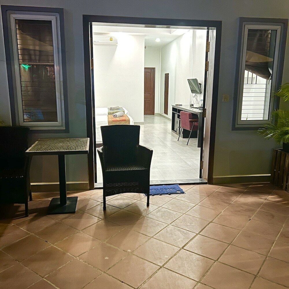 Фото The Local Time Village