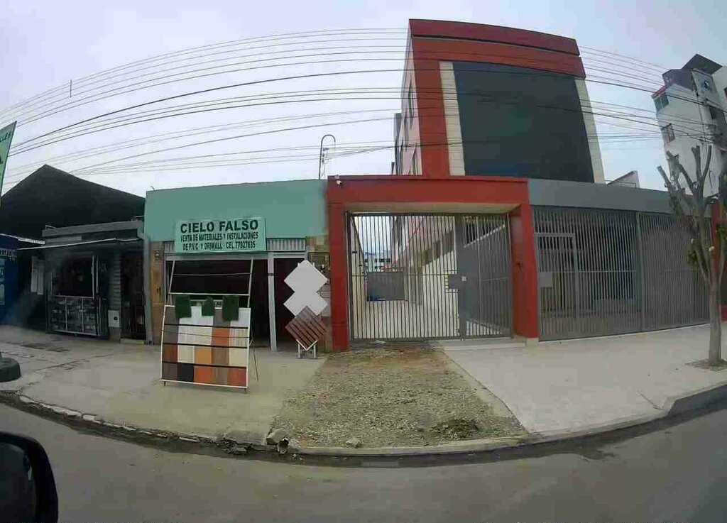 Building materials wholesale Materiales de construcción al por mayor, Cochabamba, photo