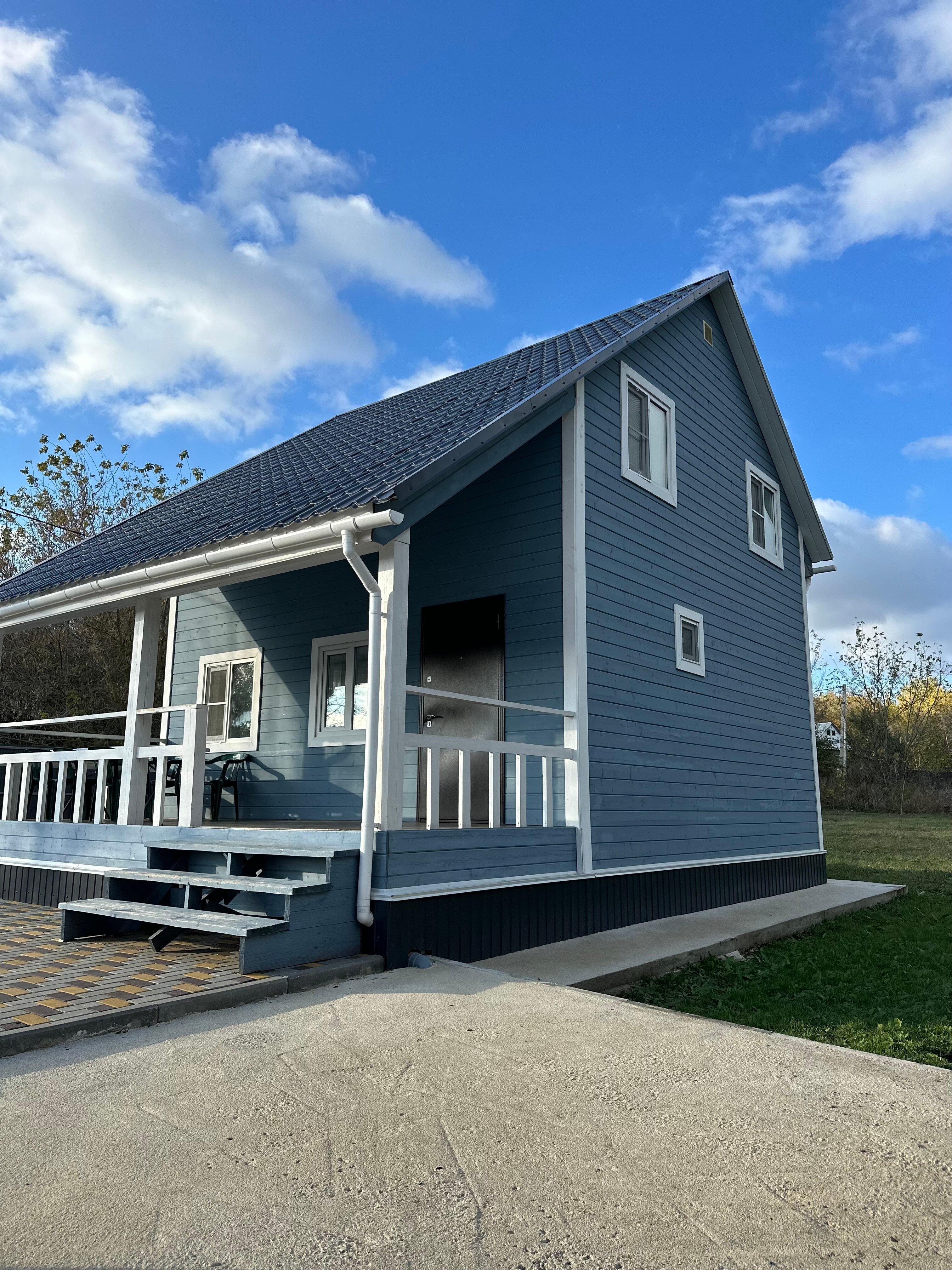 Фото Синий дом