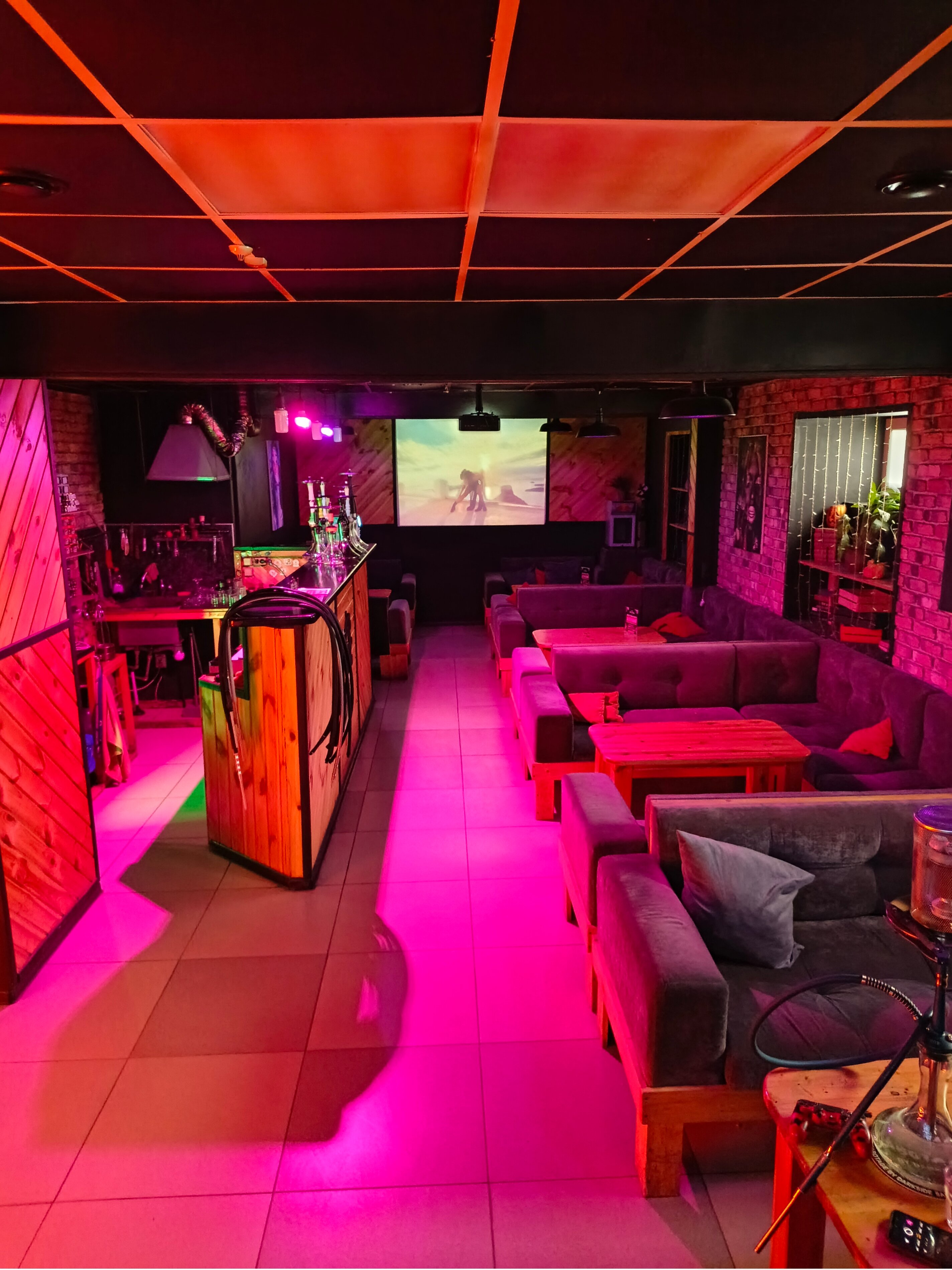 Жағажайдағы кеуделі порно