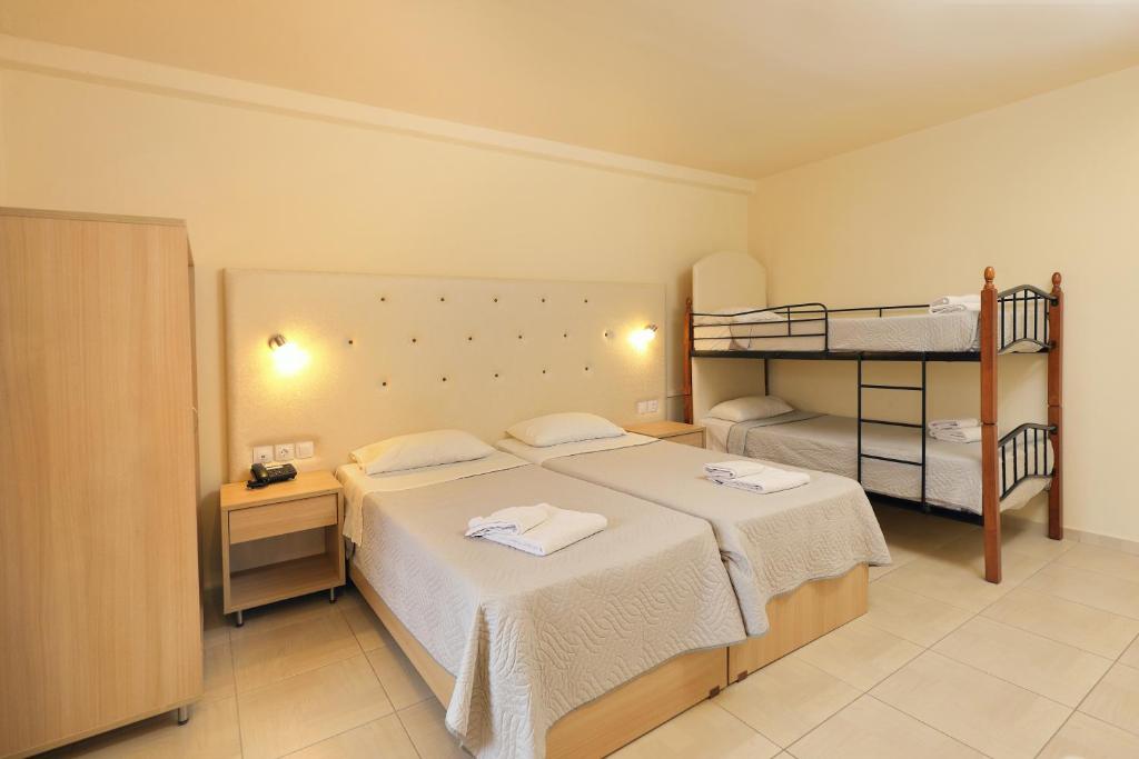 Фото SunBay Hotel