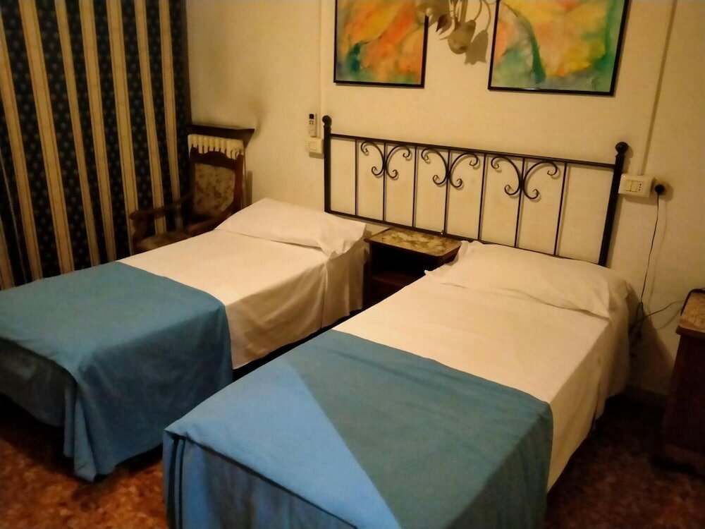 Фото Отель Jr Hotels Hermes Firenze