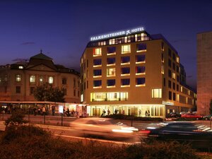 отель Falkensteiner Hotel Bratislava