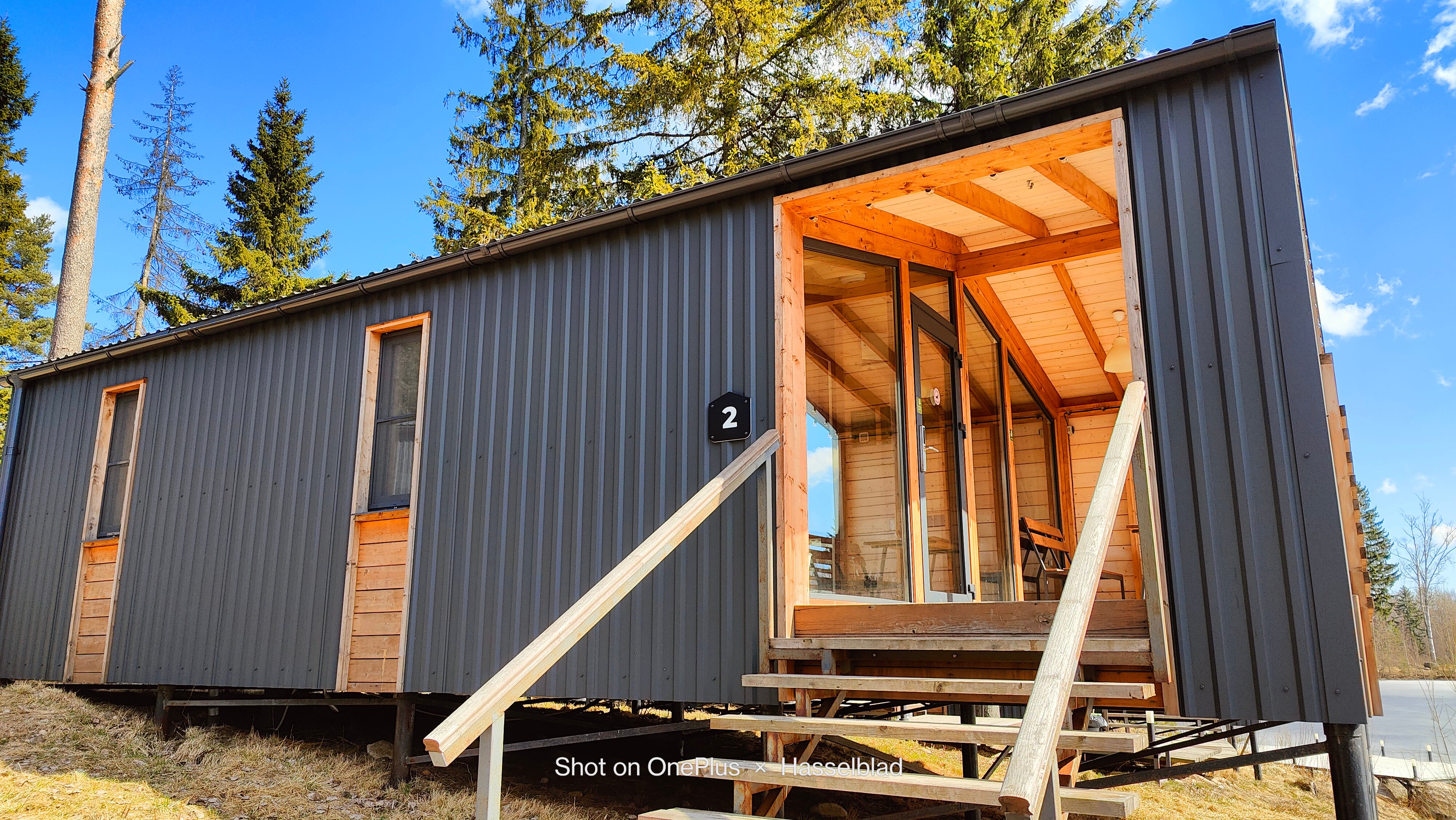 Фото Klever House, Стеклянный Ручей