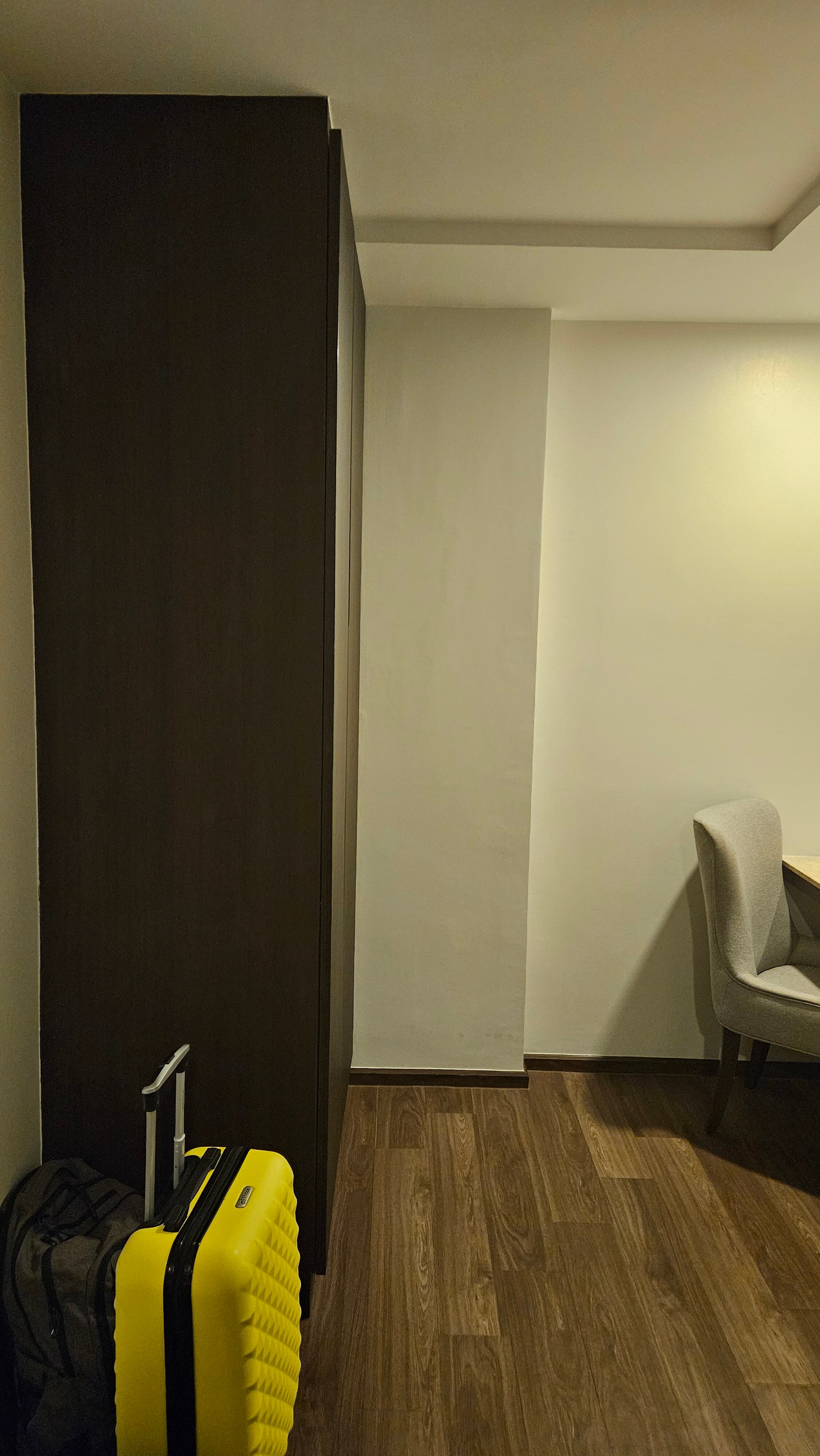 Фото Surestay Plus Hotel by Best Western Sukhumvit 2