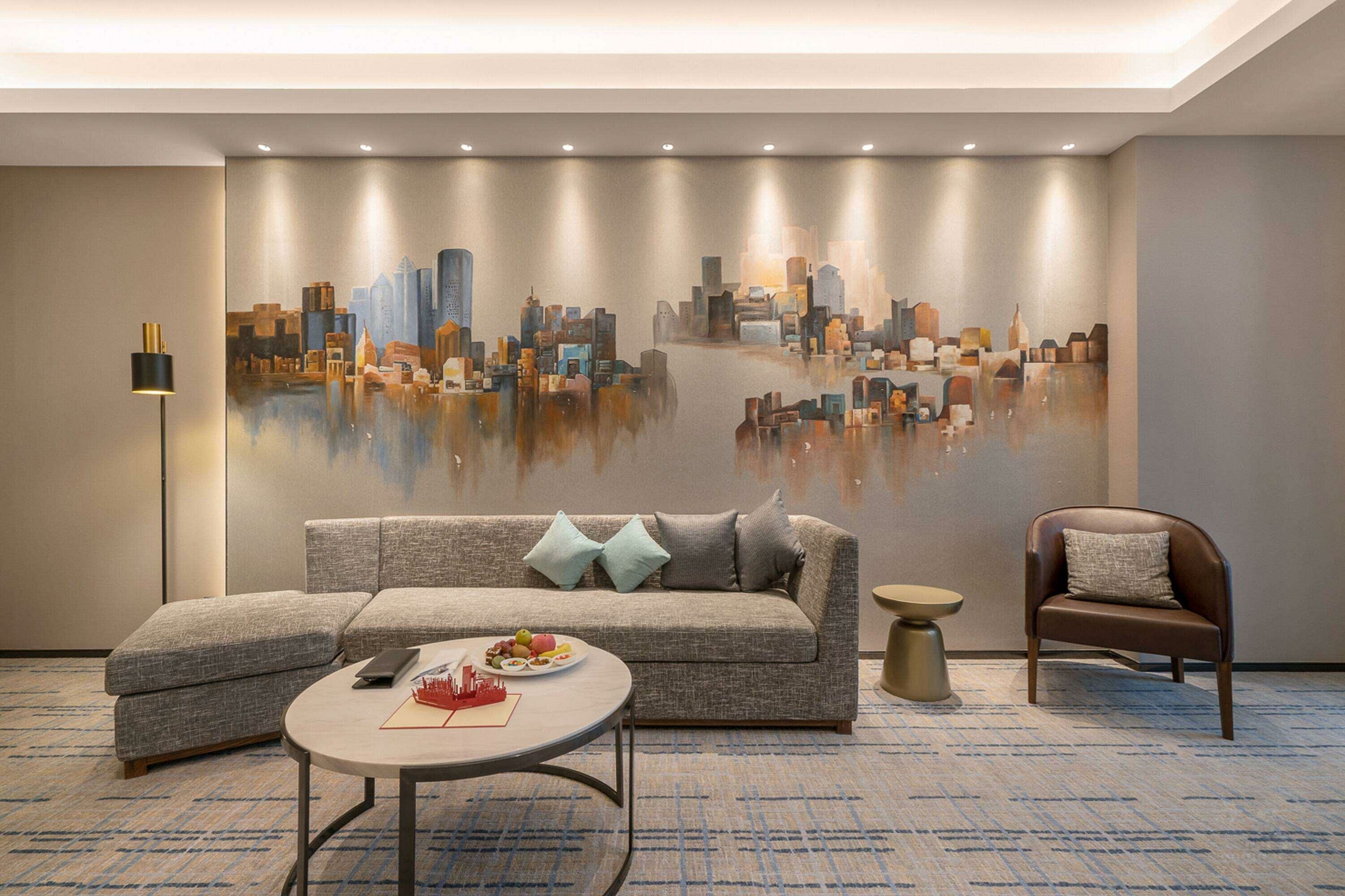 Фото Howard Johnson Wyndham Downtown Hotel Chongqing