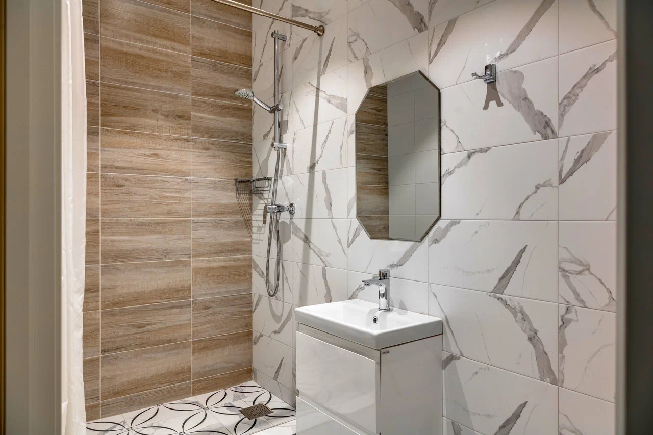 Фото Фамилия Делюкс