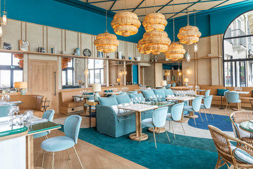 Гостиница Hotel Le Café de Paris в Биаррице