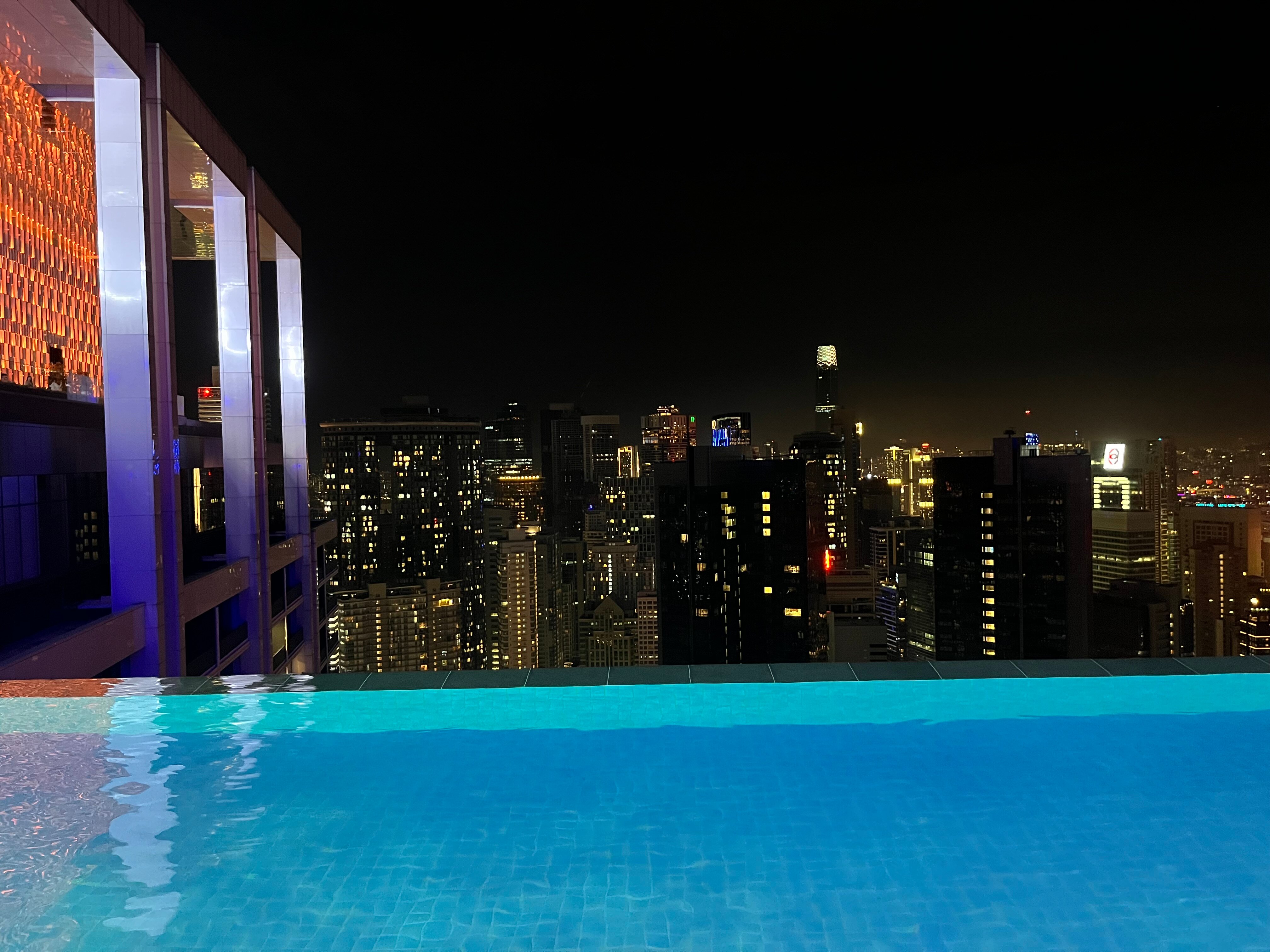 Фото Platinum Klcc Kuala Lumpur by SabaSuites