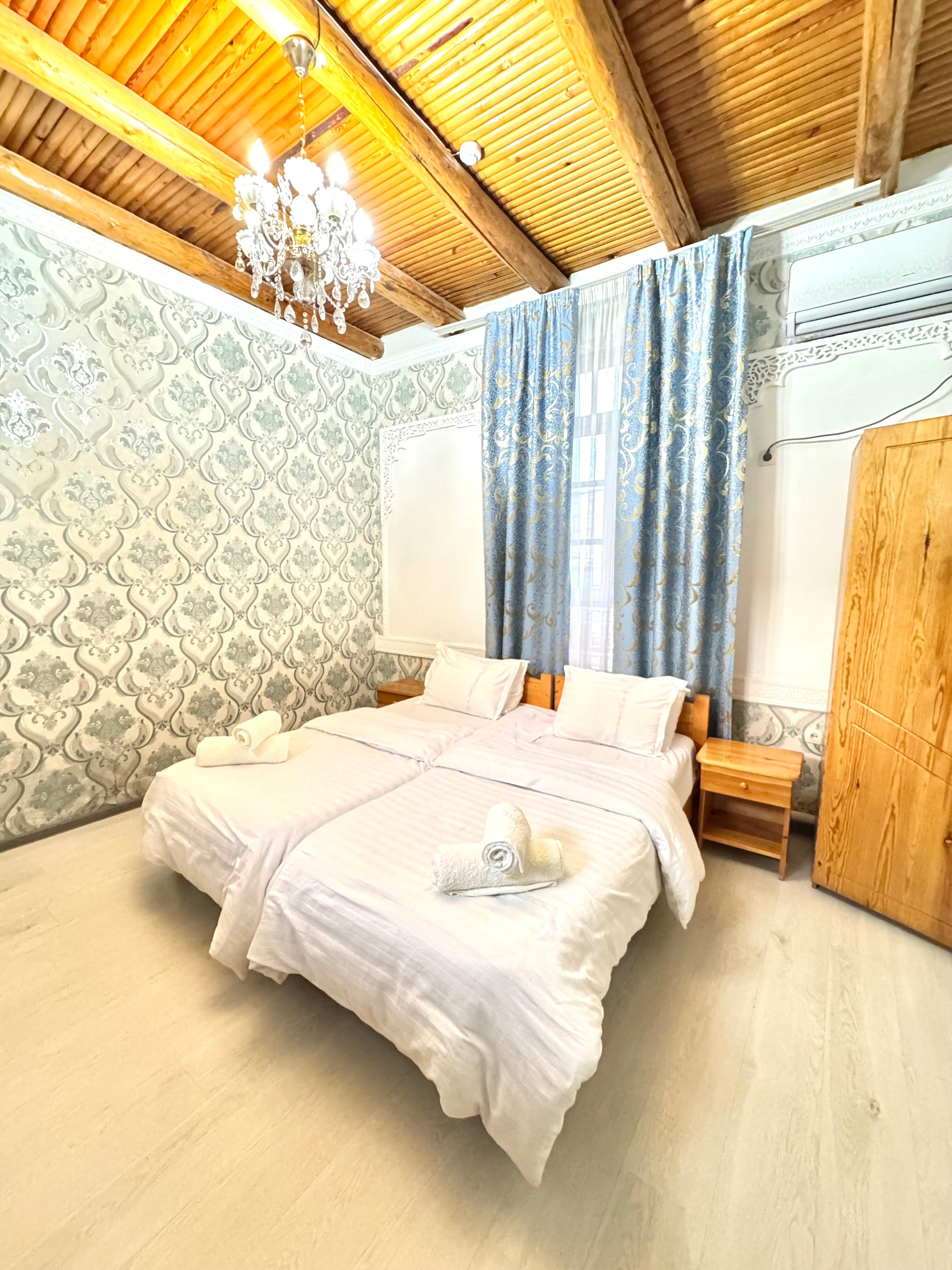 Фото Otkirbek Hotel