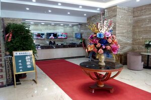 Гостиница GreenTree Inn Geermu Walking Street Business Hotel