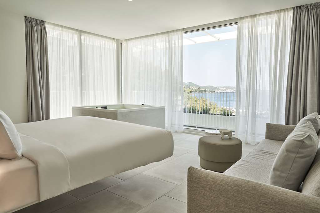 Фото Radisson Resort Plaza Skiathos
