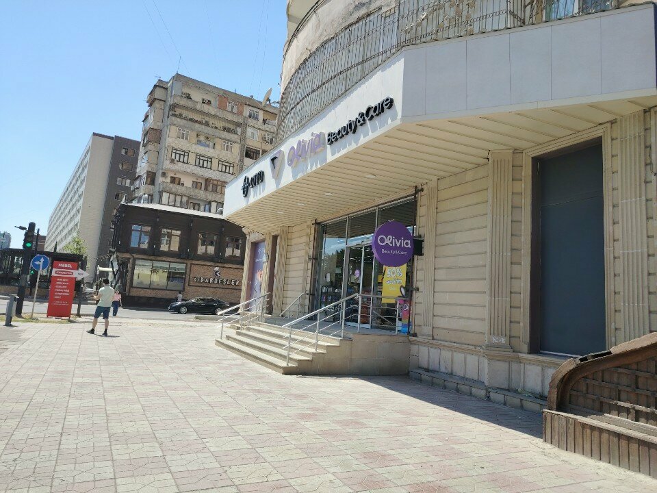 Mobil şəbəkə operatoru Azercell, Bakı, foto