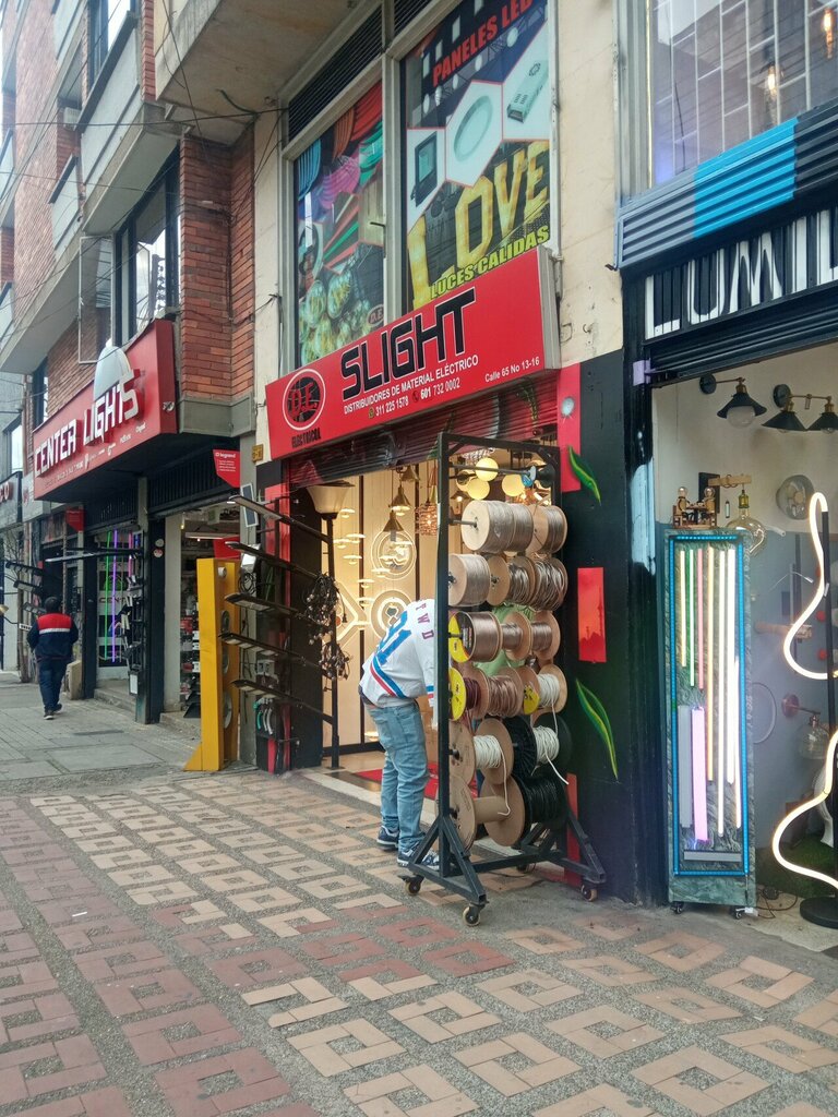 Electronics store Slight, Bogota, photo