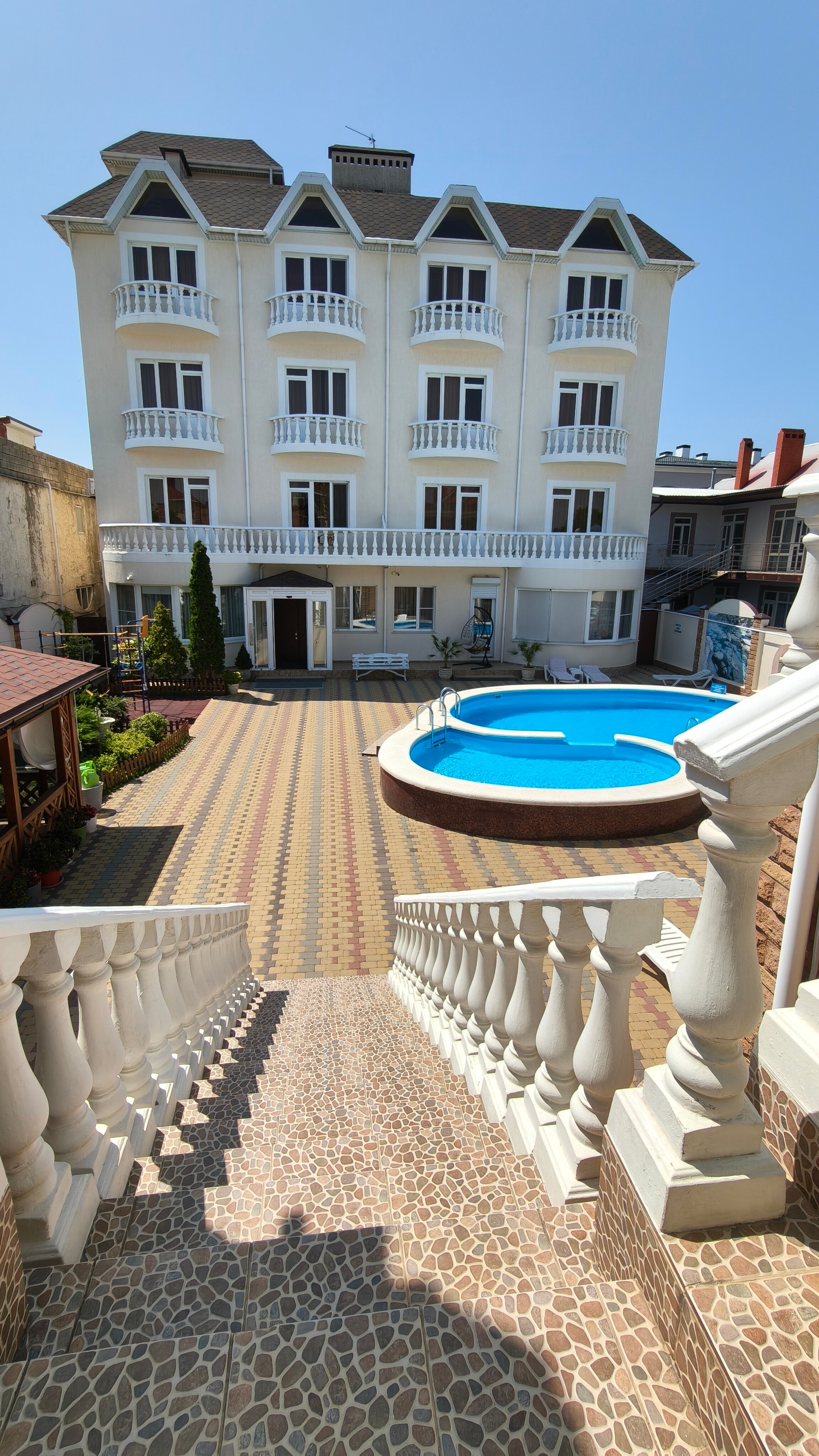 Фото Дженифер