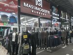 Massimogotti (Soltústik aınalym tas joly, 16/1), clothing store