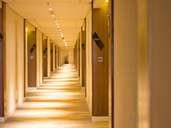 Фото Hotel Benilde Maison De La Salle