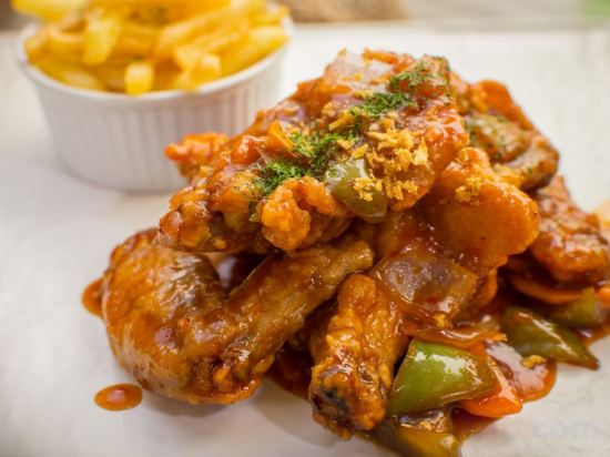 Фото Hotel Benilde Maison De La Salle