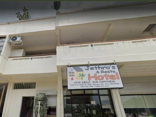Гостиница Jethro Hotel and Resto в Провинции Мариндуке