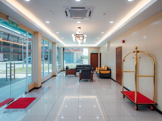 Фото Semporna City Hotel