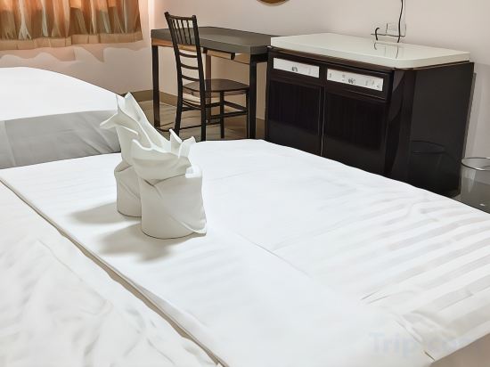 Фото Meaco Royal Hotel - Lipa