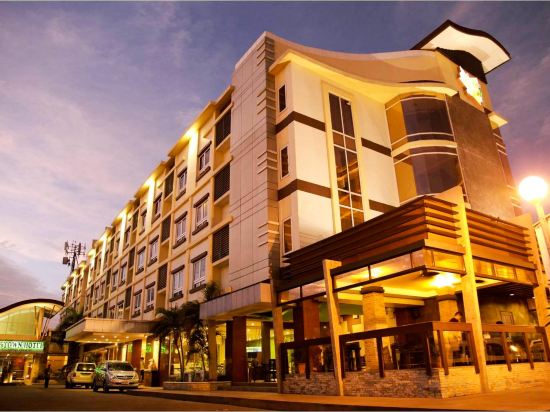 Фото отеля 1