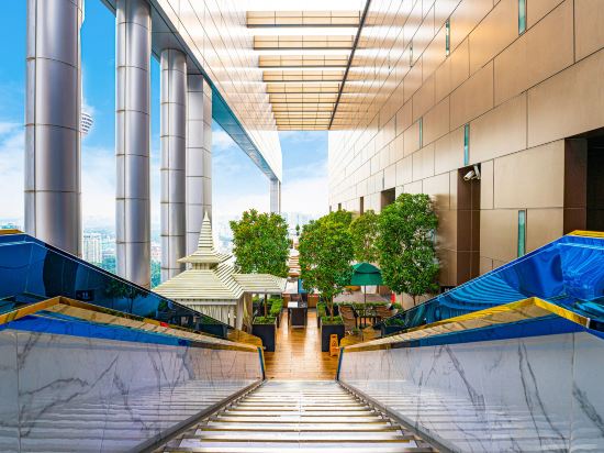 Фото Platinum Klcc Kuala Lumpur by SabaSuites