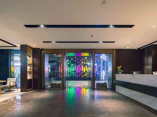 Фото The Hotel V Confucius Temple