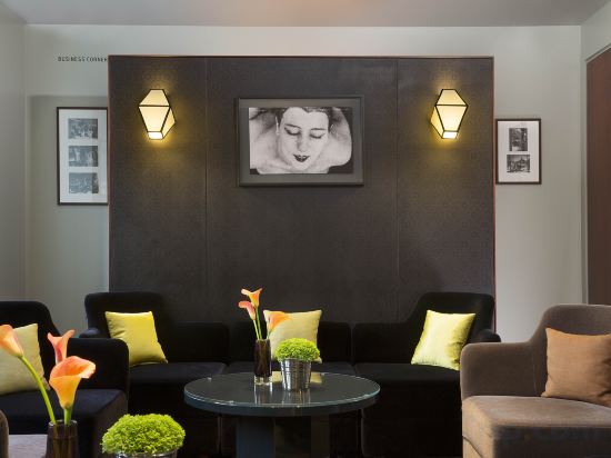 Фото Hôtel A La Villa des Artistes