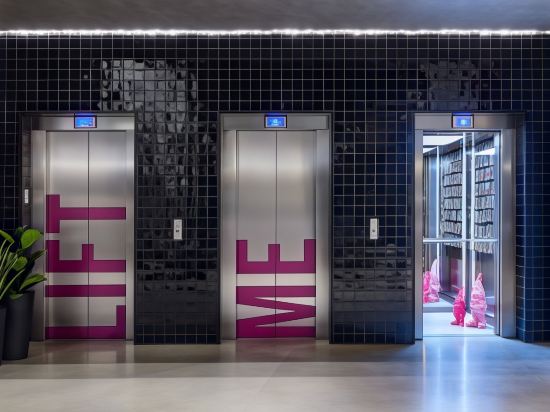 Фото Moxy Lisboa Oriente