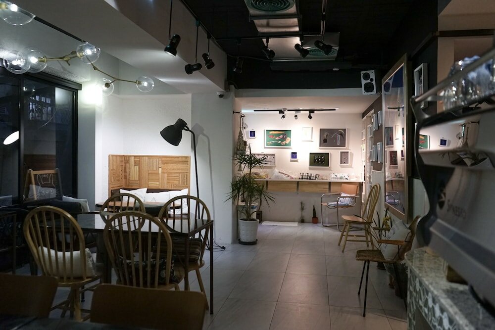Фото Nihao Cafe Hotel