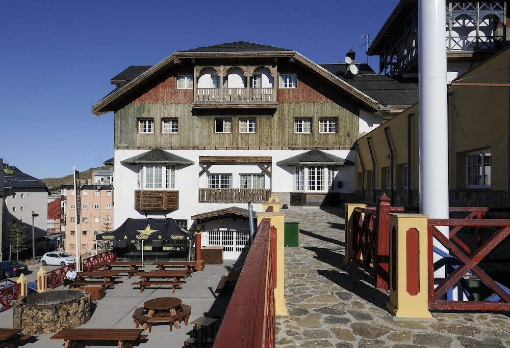 Фото Hotel Ghm Monachil