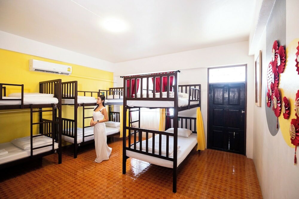 Фото Sleeper House