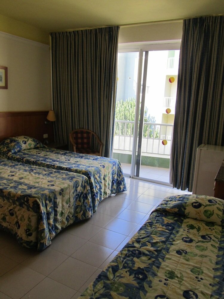 Фото Topaz Hotel