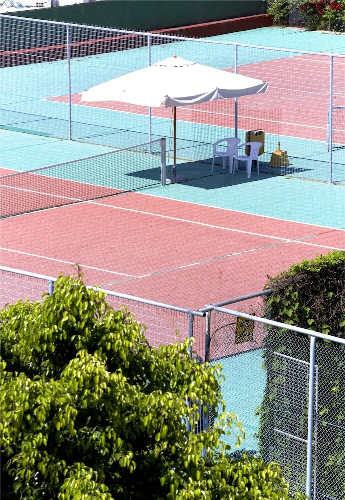 Фото Sunshine Rhodes